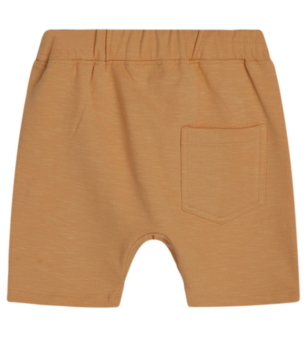 Hust and Claire Shorts - Heorg - Taffy
