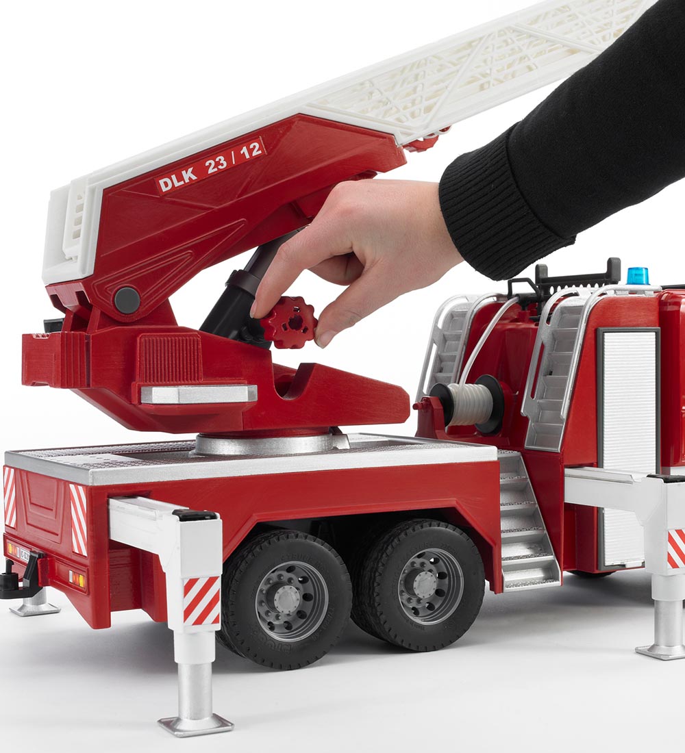 Bruder Bil - Scania R-Serie Brandbil m. Lys/Lyd - 03590