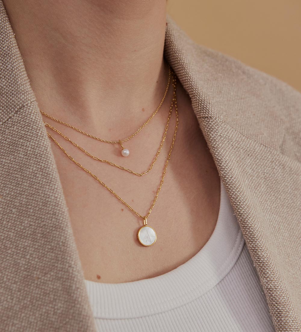 Design Letters Vedhæng Til Halskæde - H - Pearl Gold