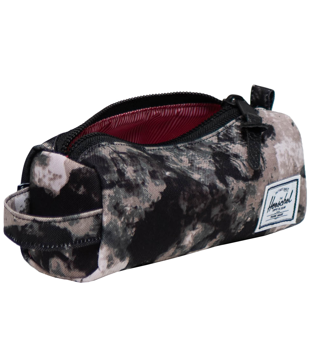 Herschel Penalhus - Settlement Case - Nature Camo
