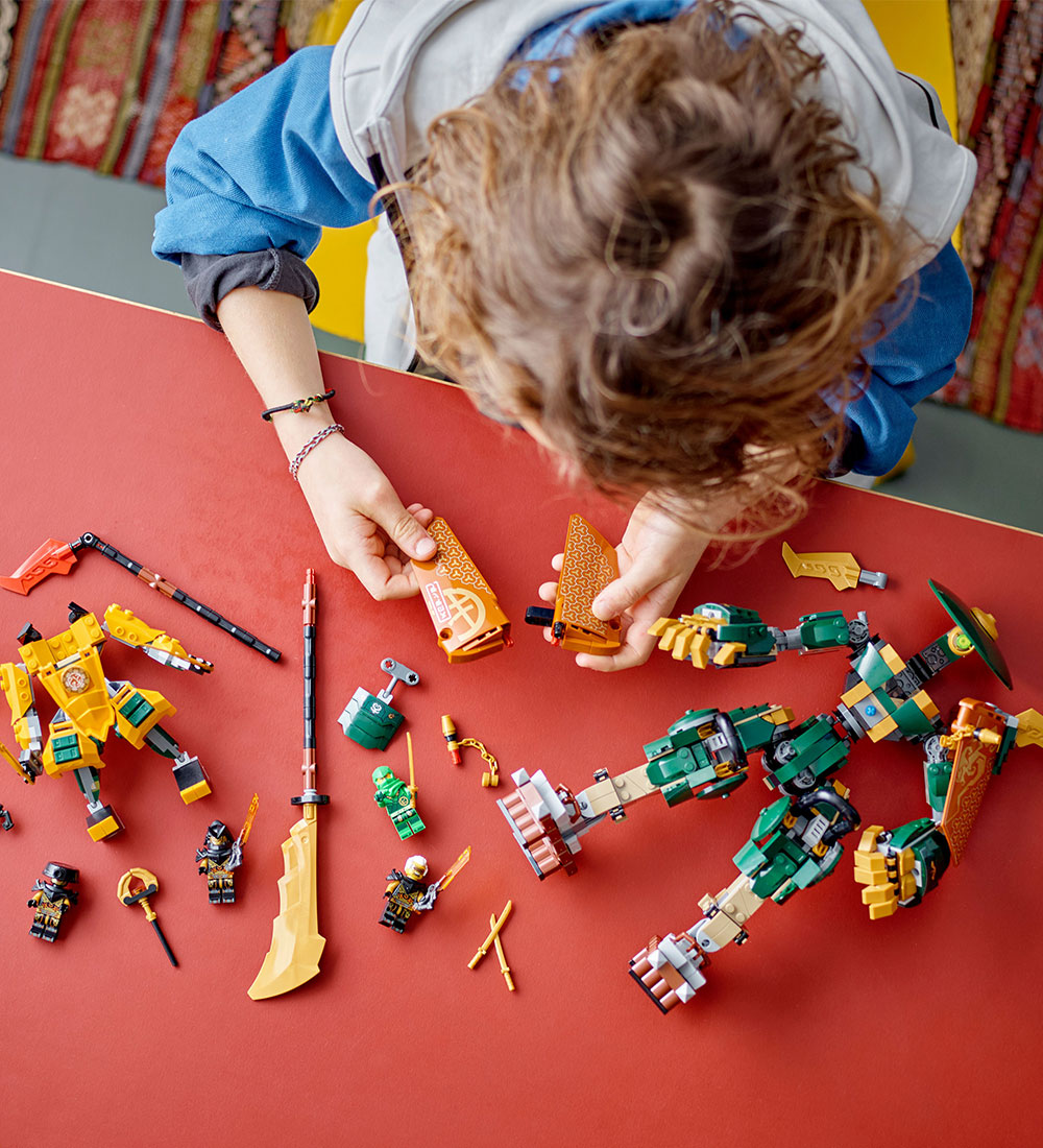 LEGO® Ninjago - Lloyd og Arins Ninjateam-mechs 71794 - 764 Dele