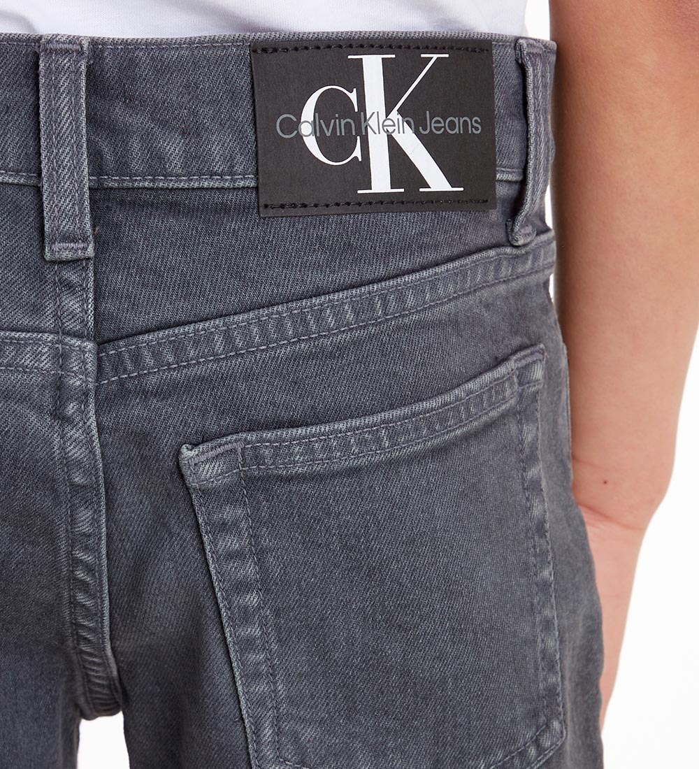 Calvin Klein Jeans - Dad - Grey Dark Overdyed