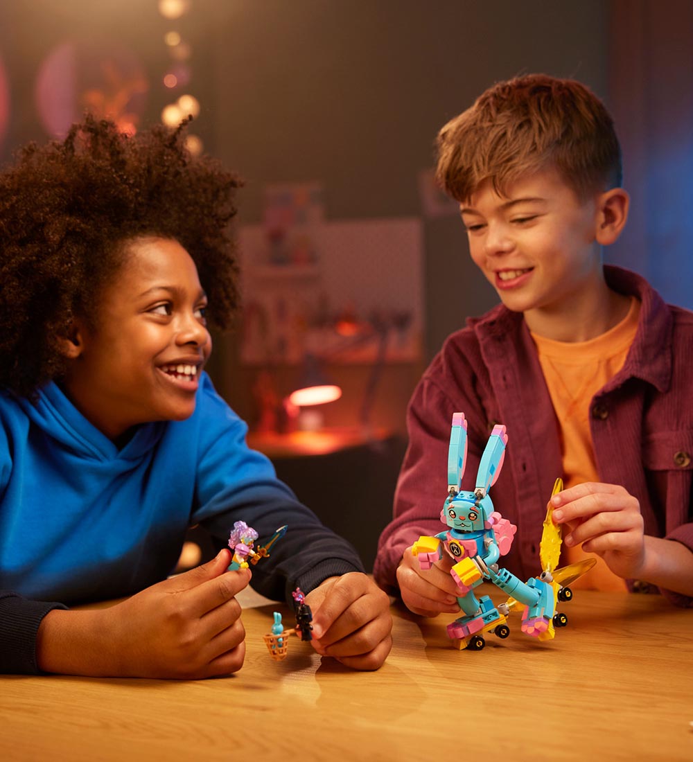 LEGO® DREAMZzz - Izzie og Kaninen Bunchu 71453 - 259 Dele