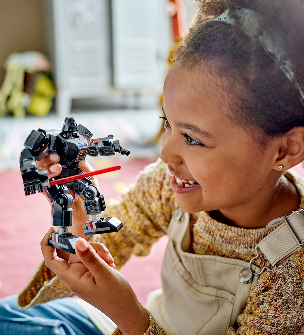 LEGO® Star Wars - Darth Vader-Kamprobot 75368 - 139 Dele