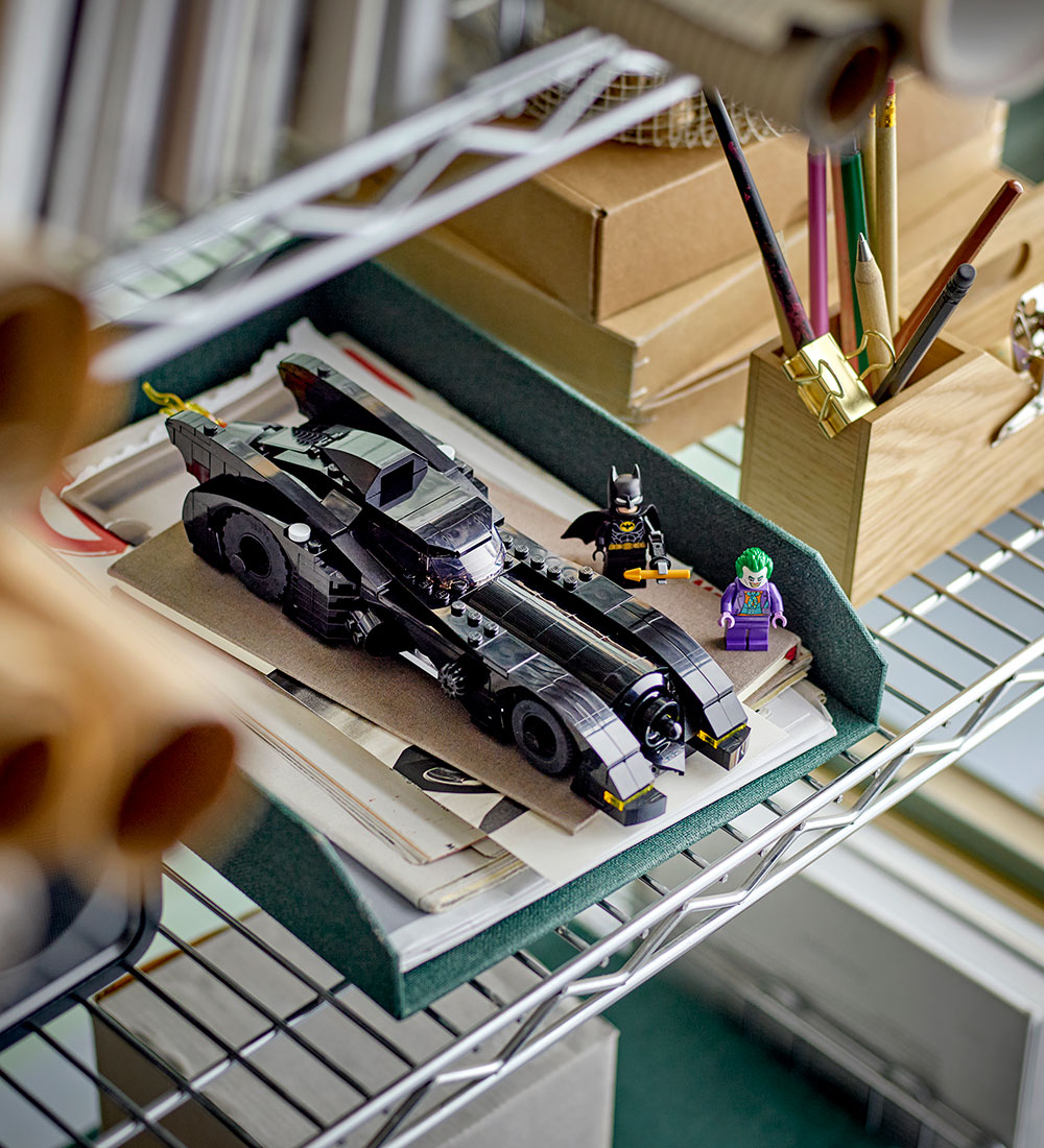 LEGO® DC Batman - Batmobile: Batmans Jagt på Jokeren 76224 - 438