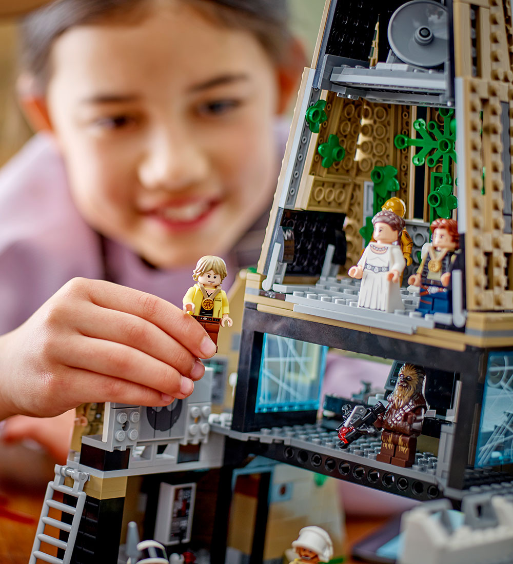 LEGO® Star Wars - Oprørsbasen på Yavin 4 75365 - 1066 Dele