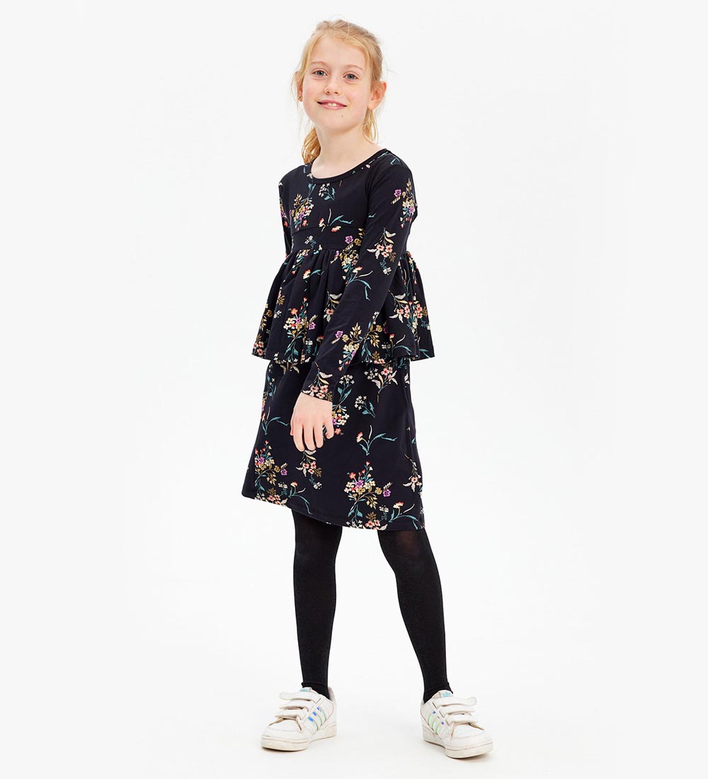 The New Kjole - TnIris - Black Beauty Flower