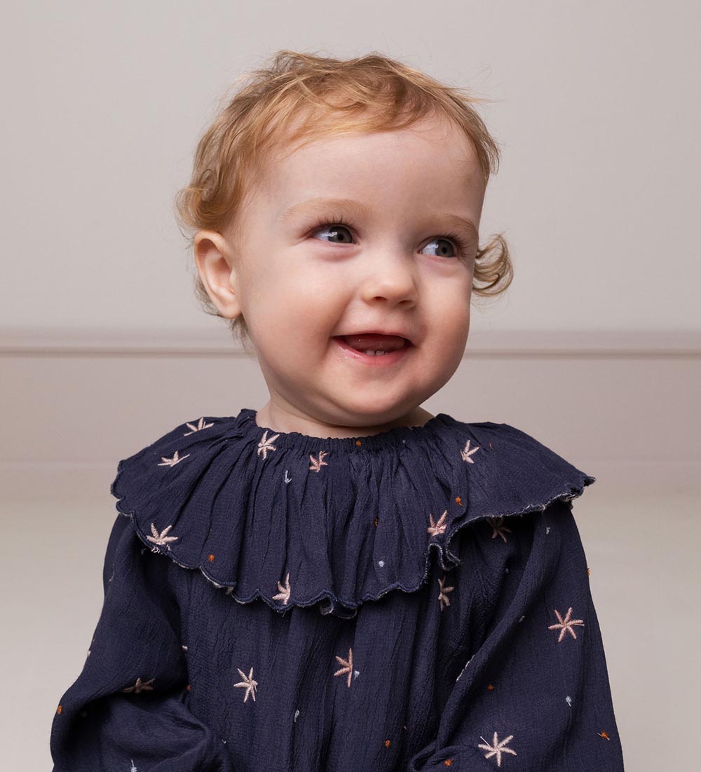 MarMar Sparkedragt - Rita - Stars Embroidery