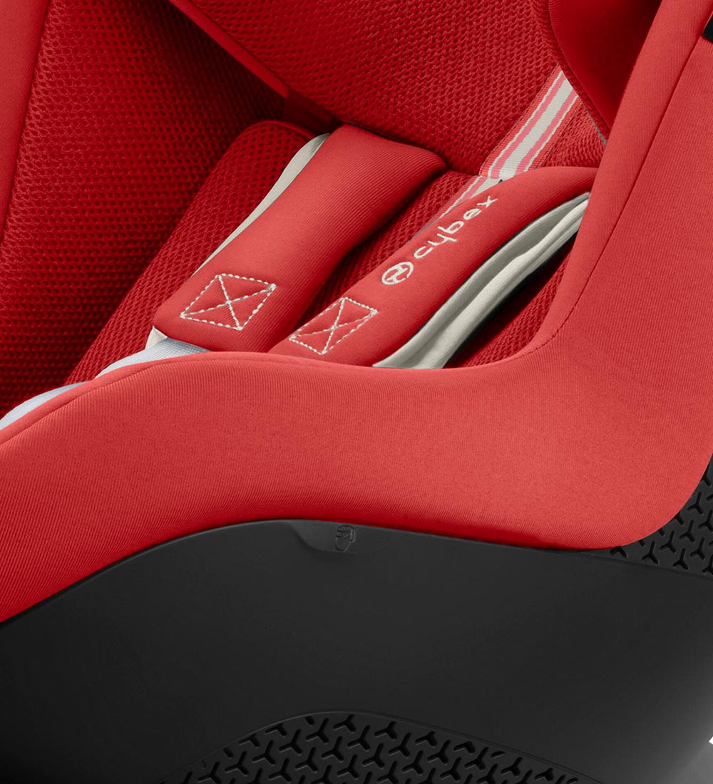 Cybex Autostol - Sirona Gi i-Size Plus - Hibiscus Red
