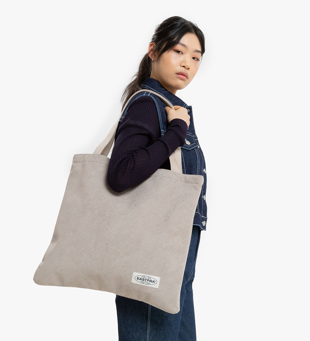 Eastpak Shopper - Fløjl - Charlie - 22 L - Cords Ang Beige