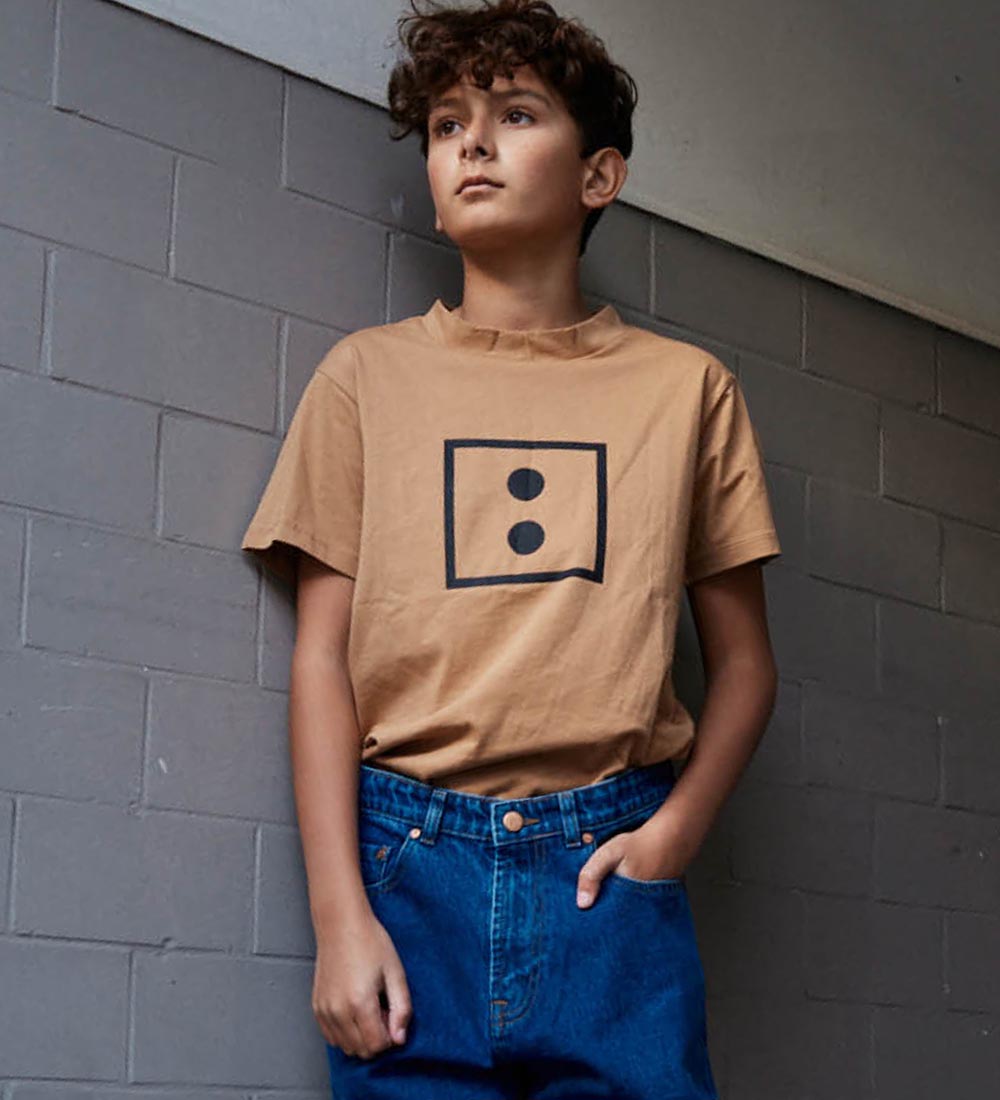 Cost:Bart T-shirt - CBSimon - Tigers Eye
