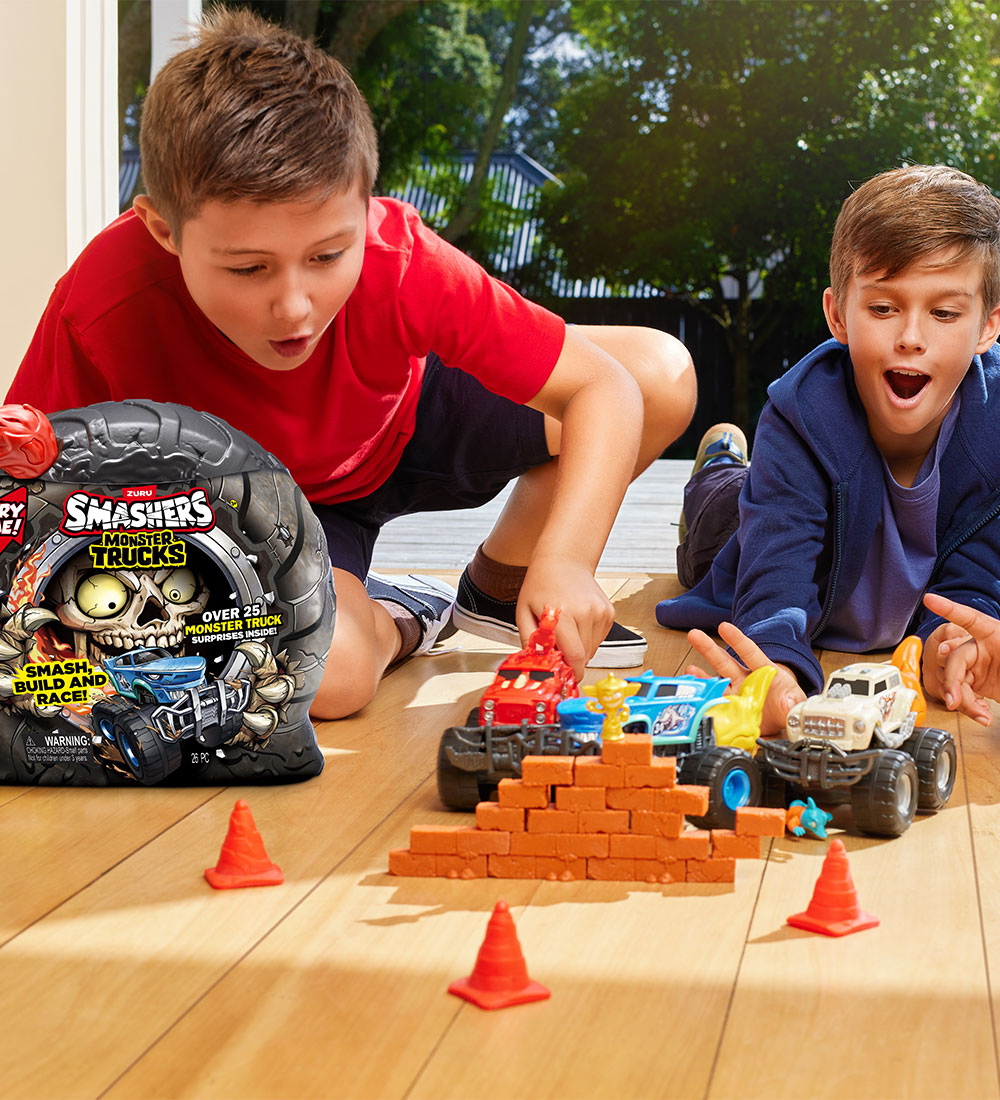 Smashers - Monster Truck Surprise