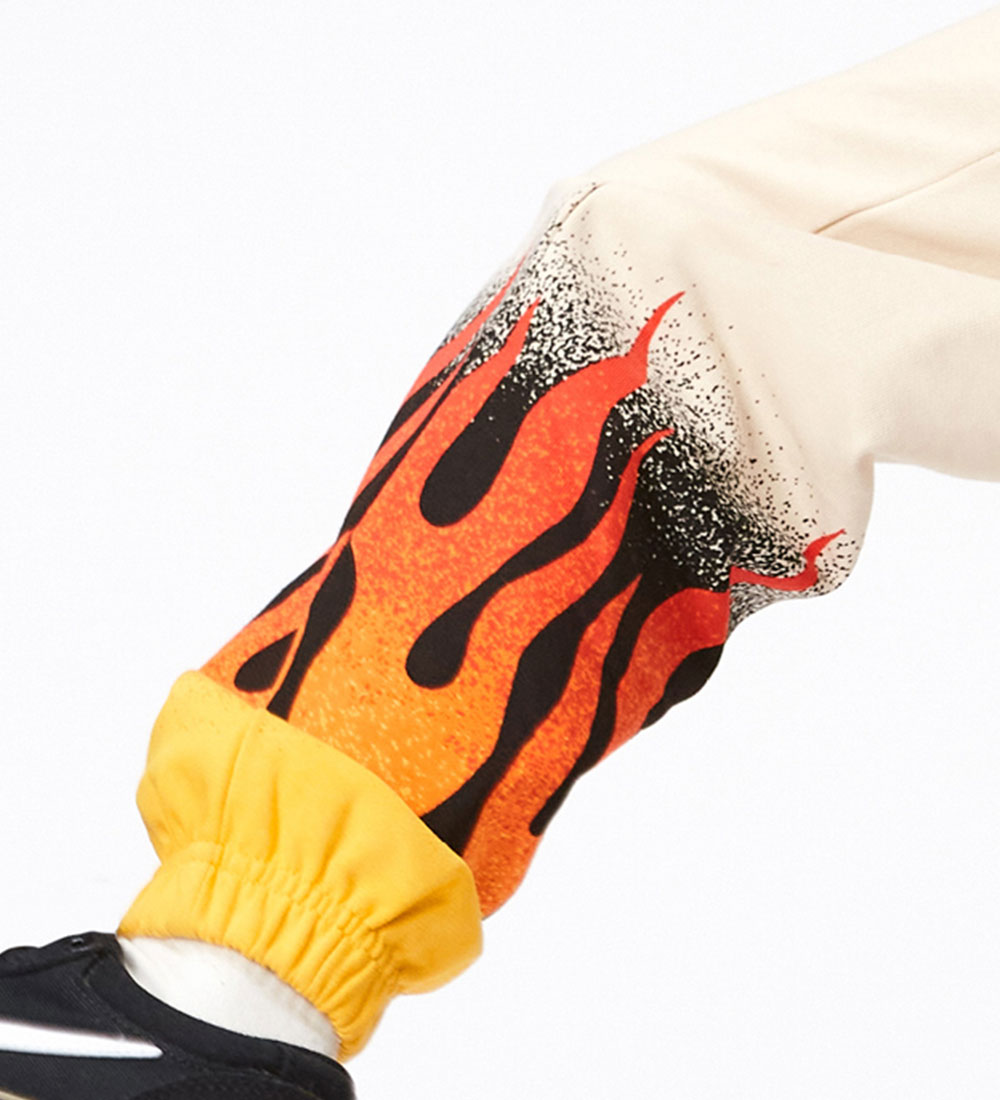 Molo Sweatpants - Adan - On Fire