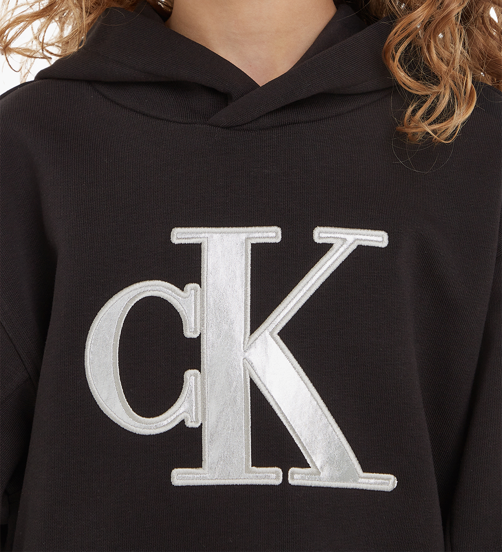 Calvin Klein Hættetrøje - Metallic Satin Monogram - Sort m. Sølv