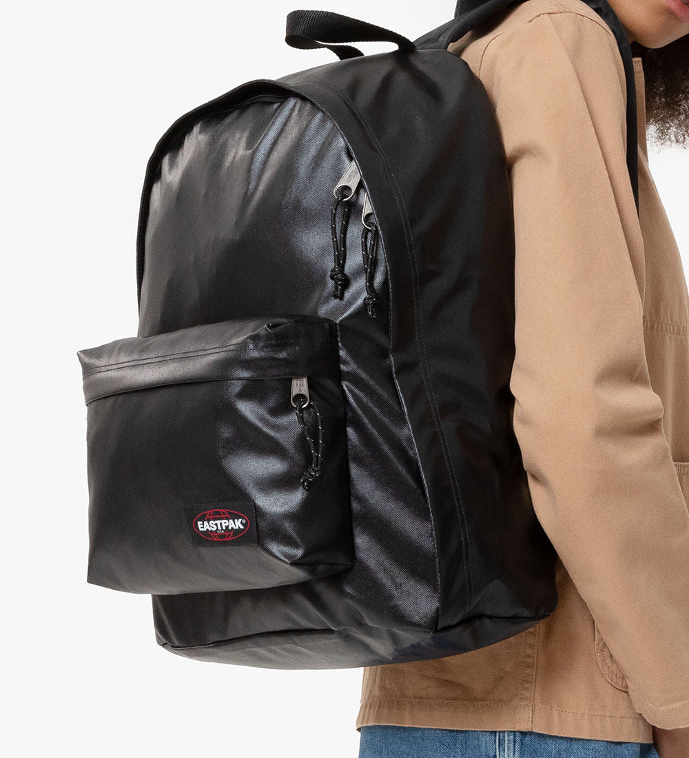 Eastpak Rygsæk - Out of Office - 27 L - Glossy Black