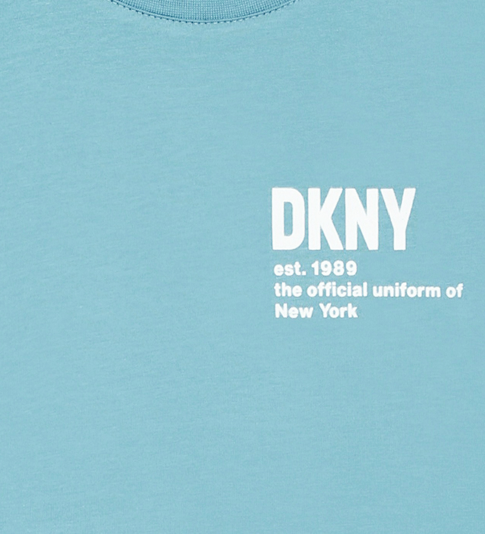 DKNY T-shirt - Lyseblå m. Hvid
