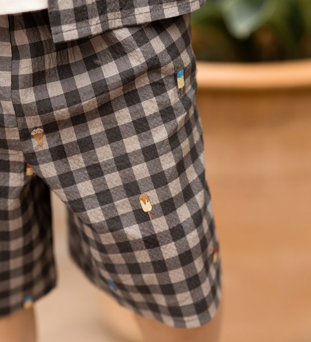 Fliink Shorts - Polar - Magnet Check Aop