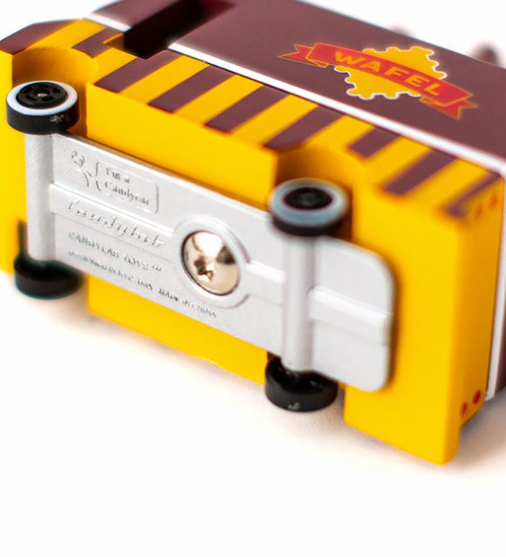 Candylab Bil - 8,4 cm - Waffle Van - F188