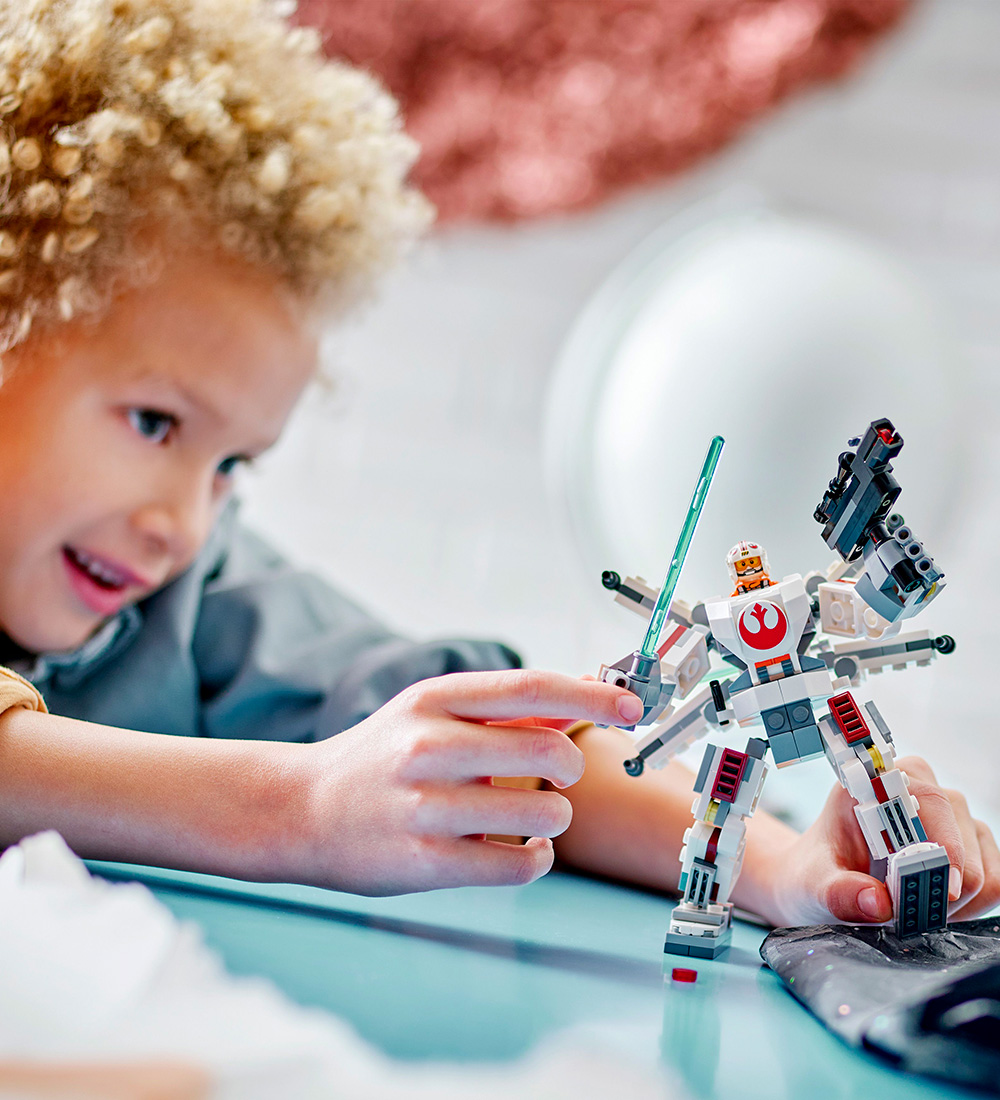 LEGO® Star Wars - Luke Skywalkers X-Wing Mech 75390 - 195 Dele