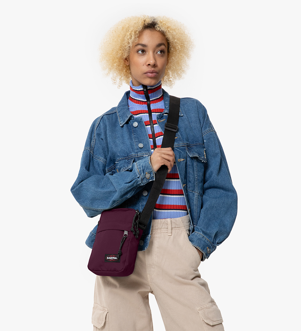 Eastpak Skuldertaske - The One - 2,5 L - Plum Purple