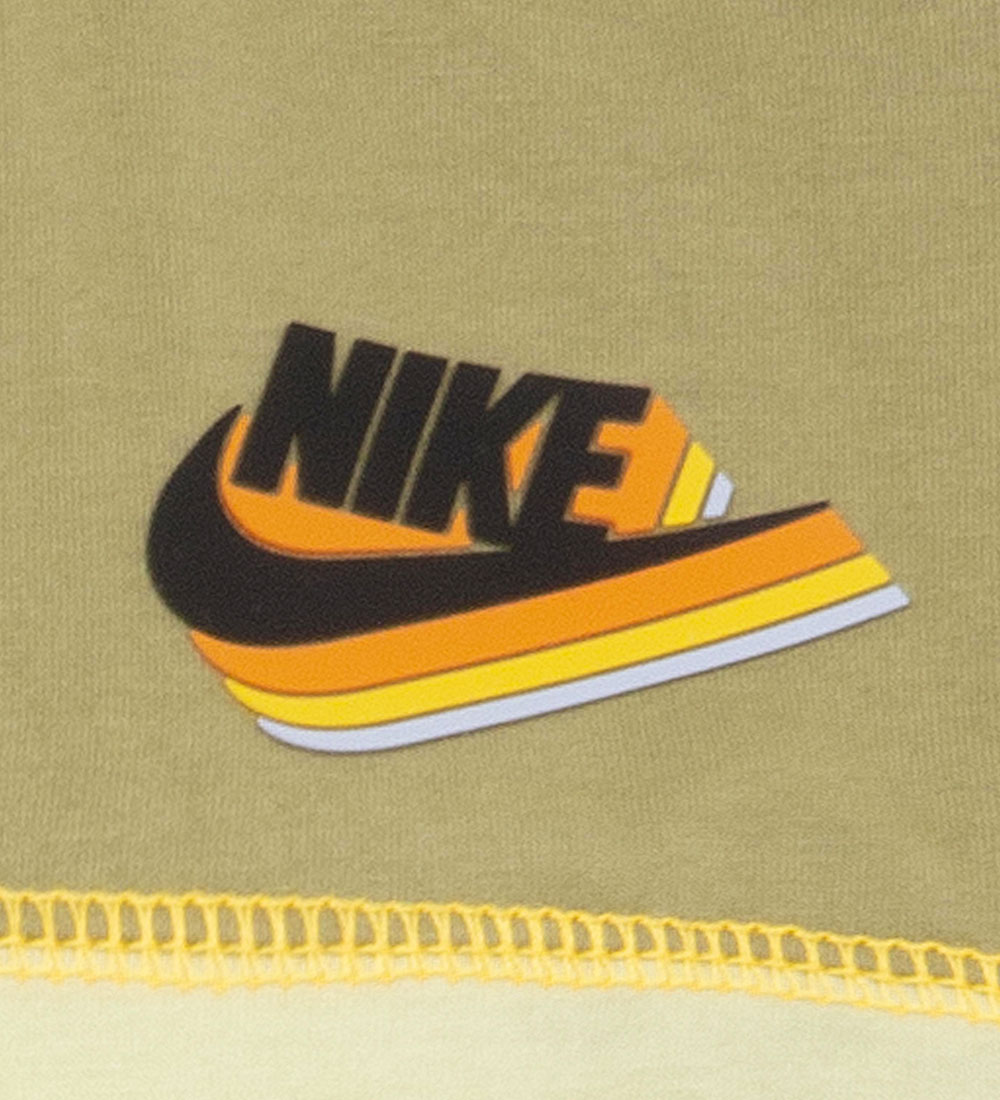 Nike Shortssæt - Shorts/T-shirt - Neutral Olive