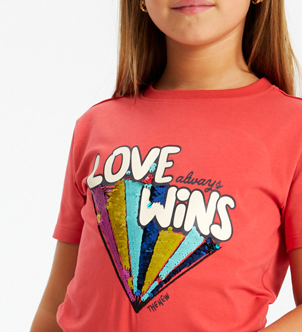 The New T-shirt - TnLinka -  Chrysanthemum