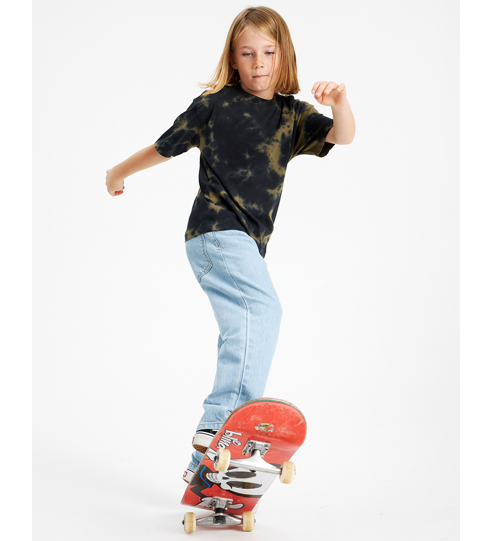 The New Jeans - Loose Fit - TnRe:Turn - Light Blue Denim