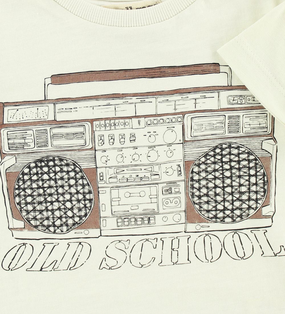 Small Rags T-shirt - Gustav - Offwhite m. Boombox
