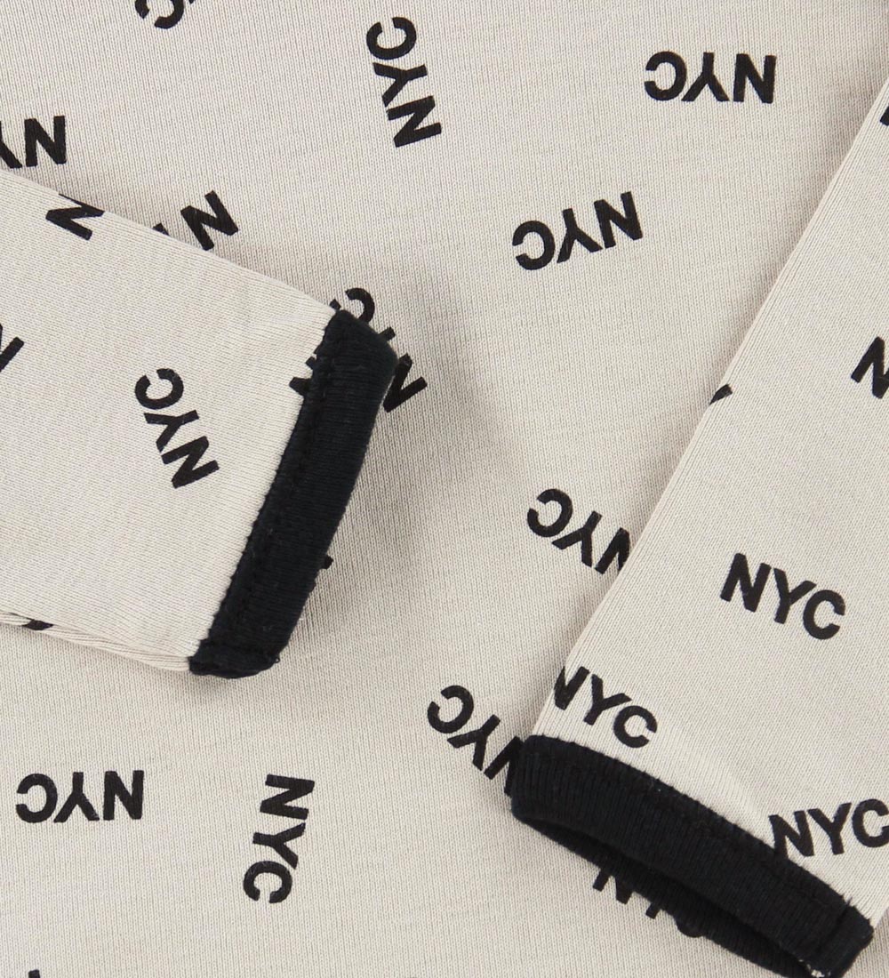 Petit by Sofie Schnoor Body l/æ - Beige m. NYC