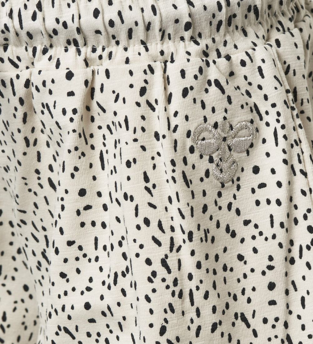 Hummel Shorts - HMLIrene - Creme m. Mønster