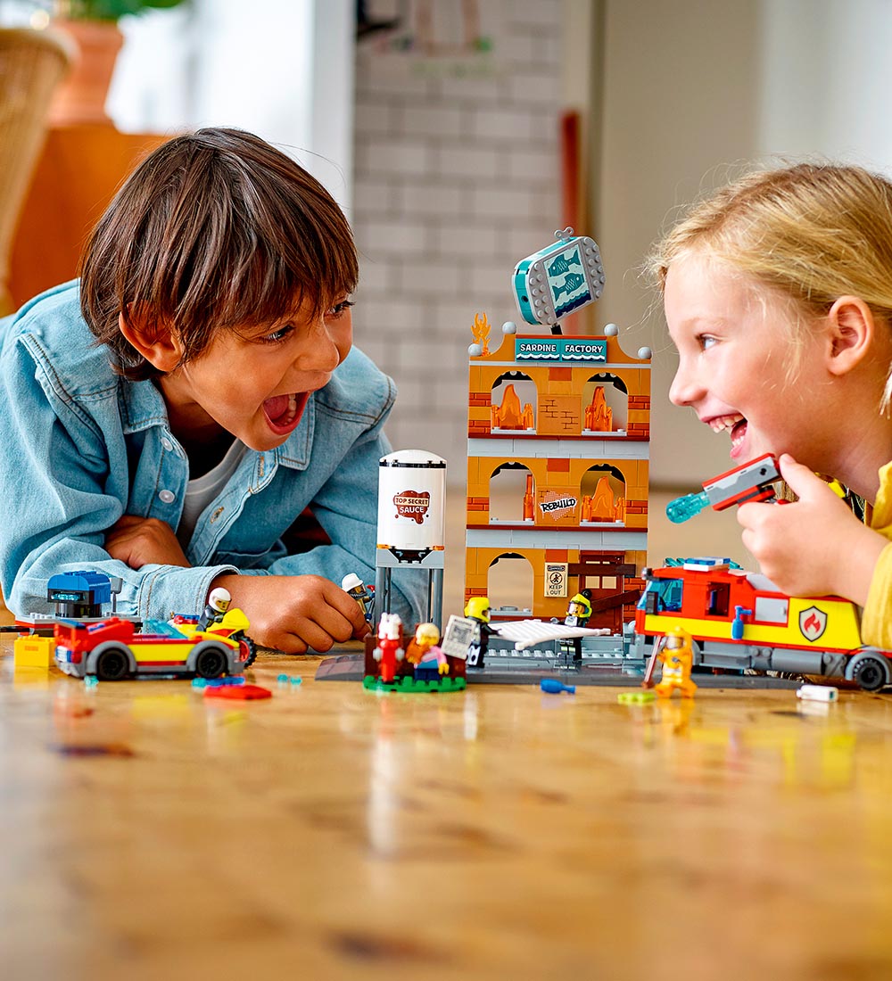 LEGO® City - Brandkorps 60321 - 766 Dele