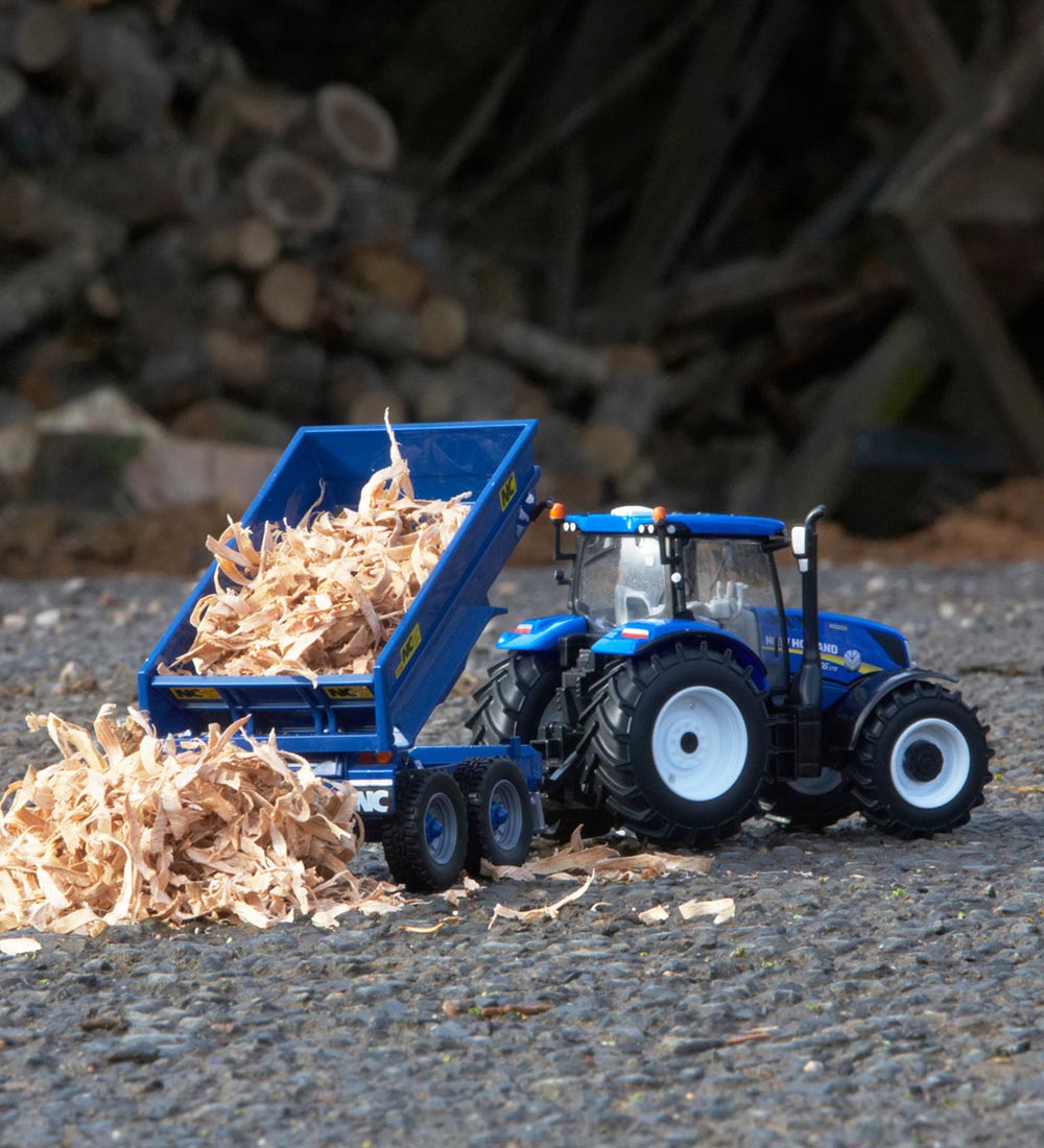 Britains Arbejdsmaskine - 43268 - T6 - Traktor m. Trailer