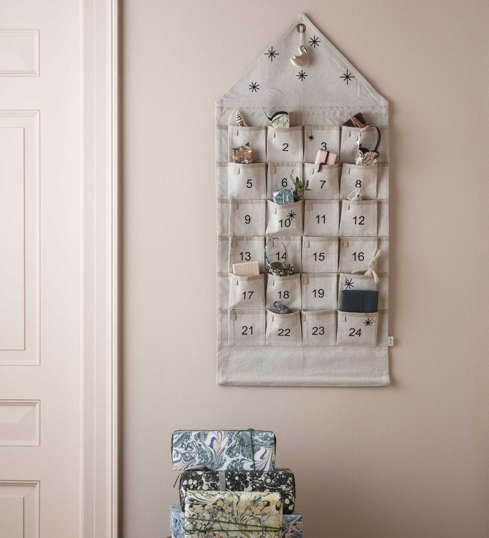 ferm Living Julekalender - 50x108 cm - Mørk Sand/Sort