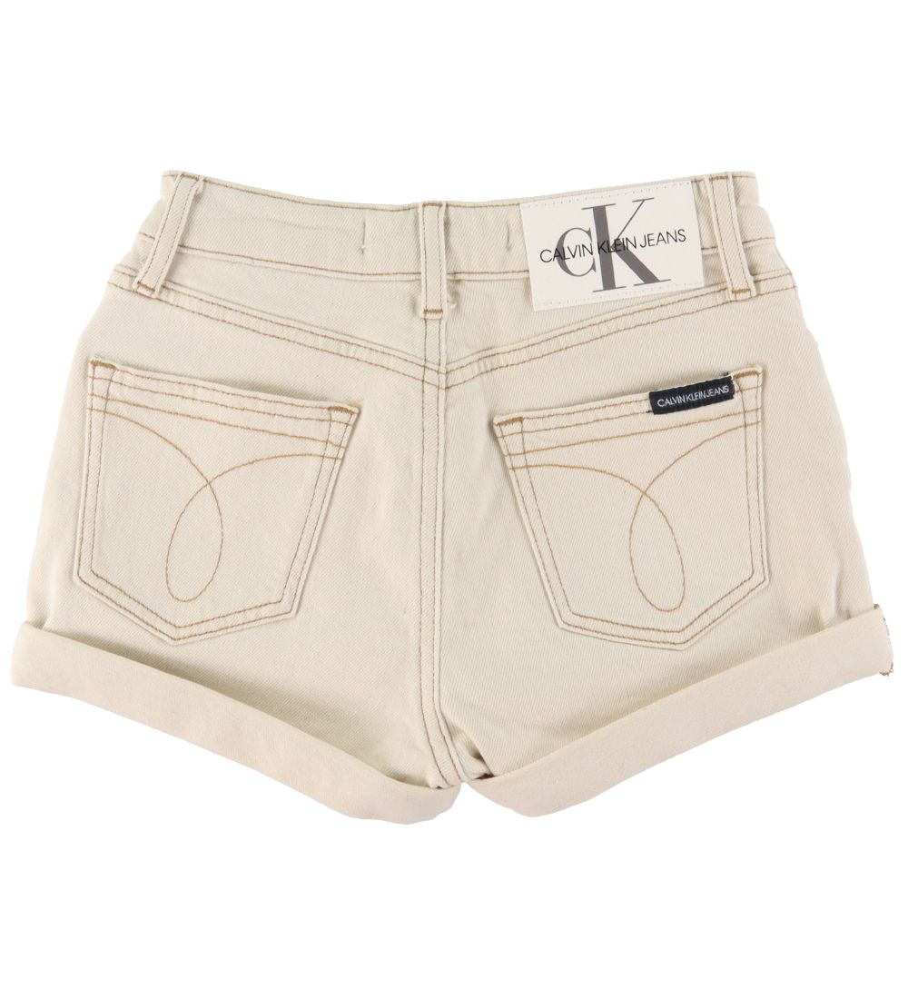Calvin Klein Shorts - Relaxed - Off White