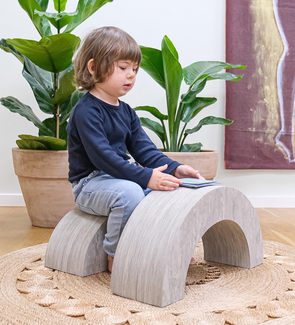 bObles Tunnel - Marble Living - Medium - Terracotta