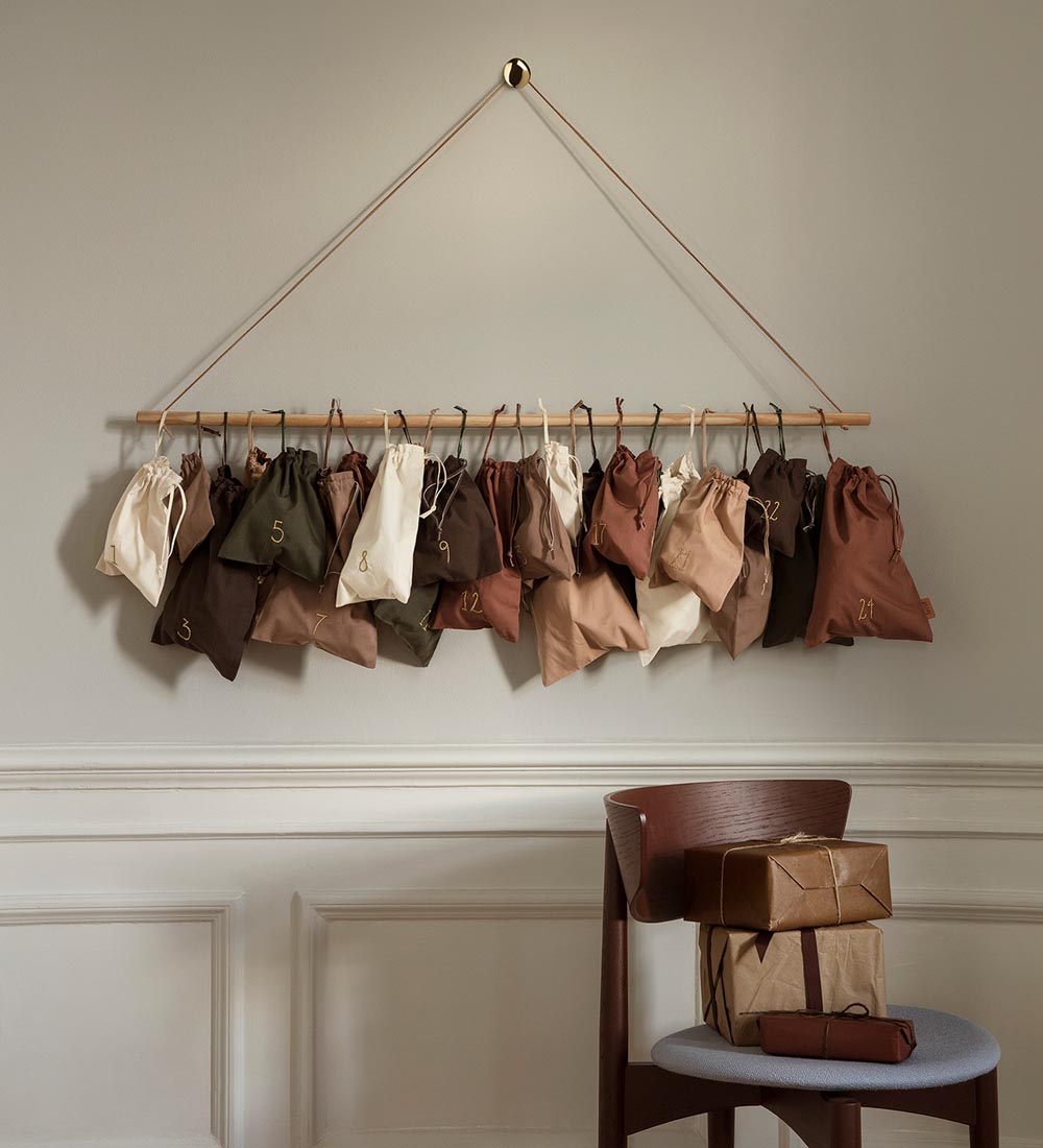 Ferm Living Julekalender - 24 bags - 100 cm - Off-White