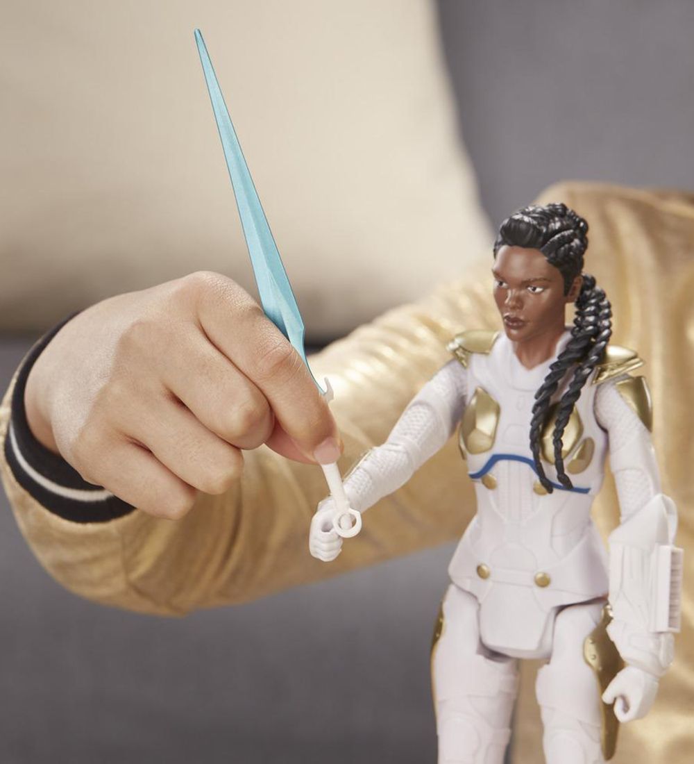 Marvel Avengers Actionfigur - 29 cm - Marvel's Valkyrie