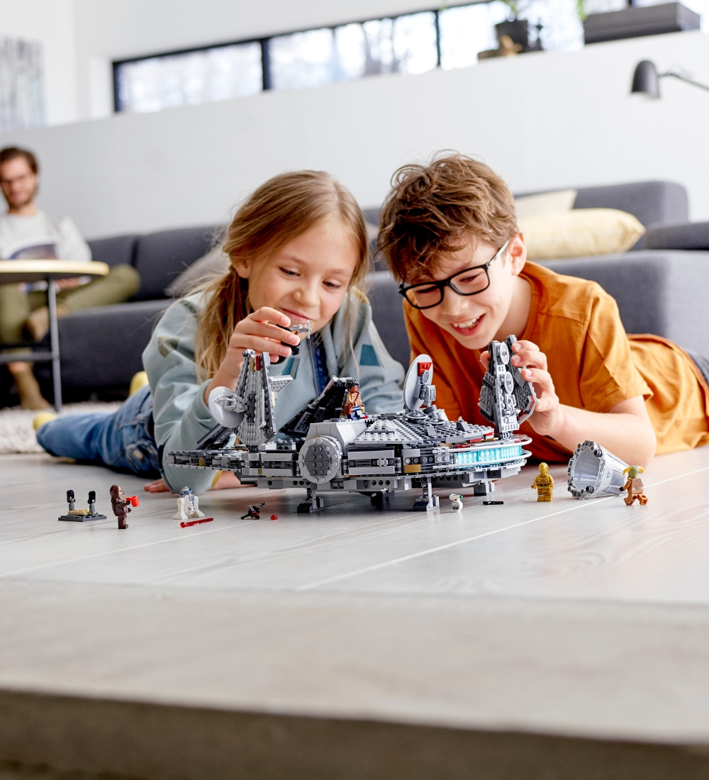 LEGO® Star Wars - Tusindårsfalken 75257 - 1353 Dele