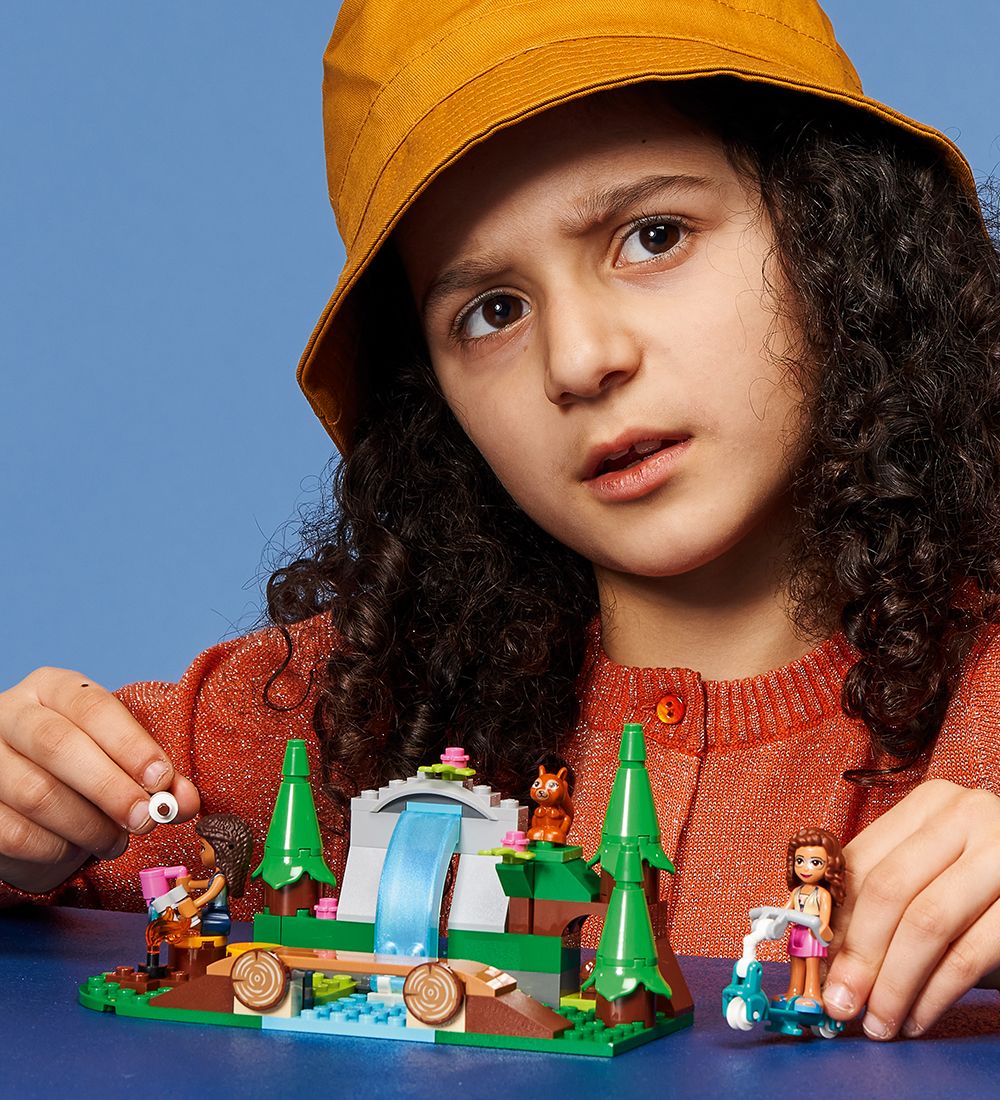 LEGO® Friends - Skovvandfald 41677 - 93 Dele