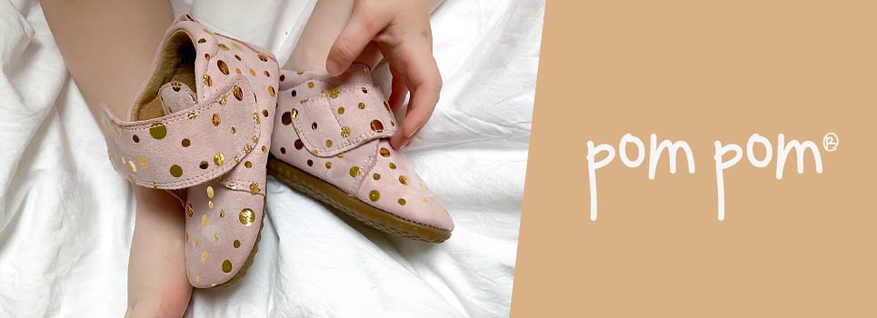 Pom Pom sko, hjemmesko, sandaler m.fl. til børn Pom Pom sko, hjemmesko, sandaler m.fl. til børn